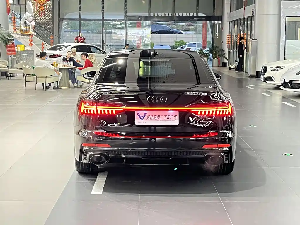 Audi A6L 2022 — фото 9