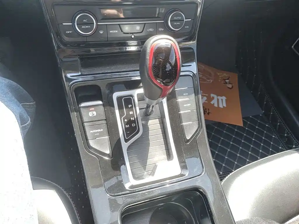 Geely Emgrand GS 2020 — фото 14
