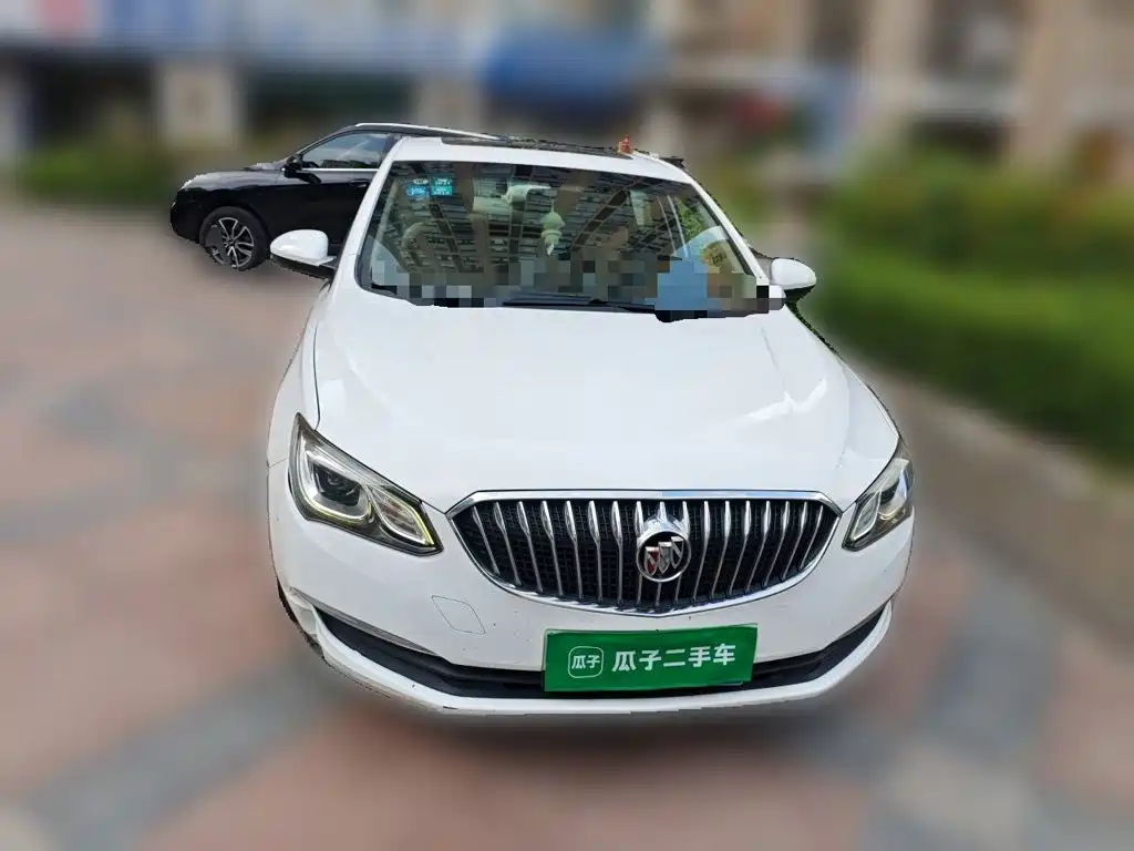 Buick Excelle 2015 — фото 24