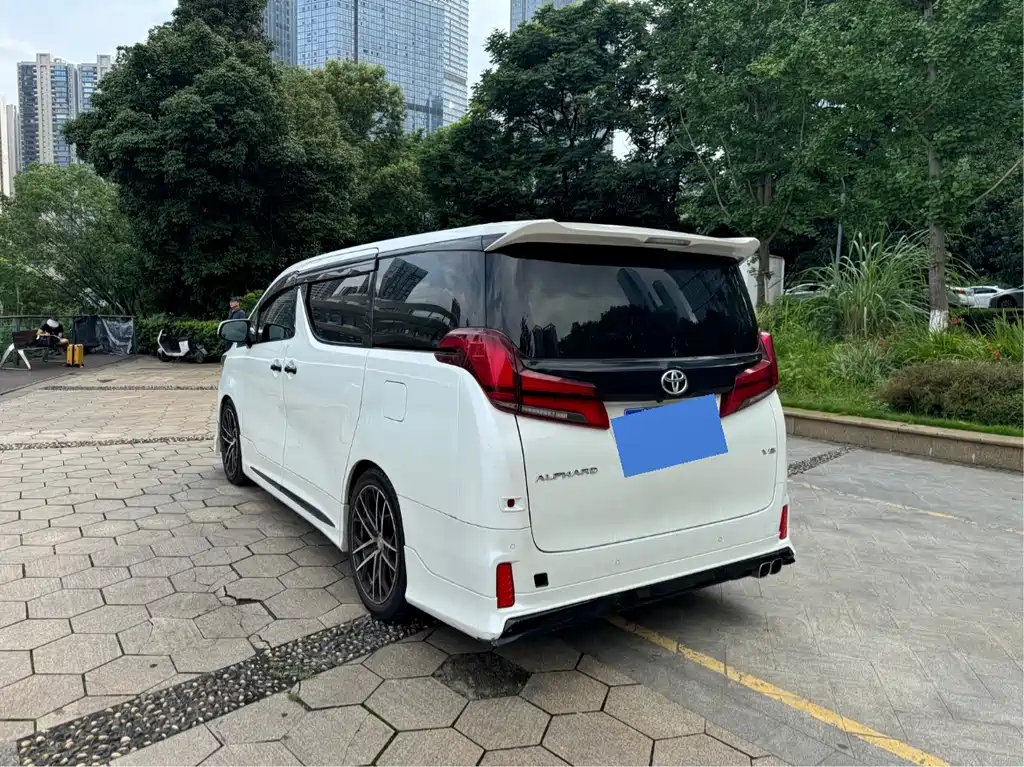 Toyota Alphard 2019 — фото 6
