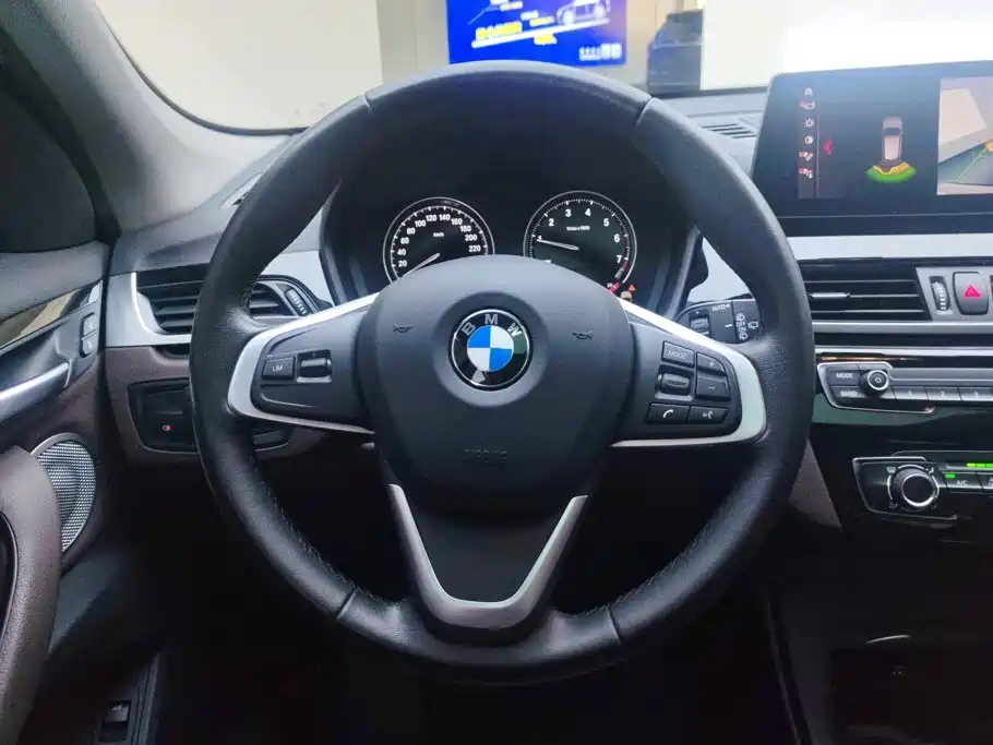 BMW X1 2020 — фото 15