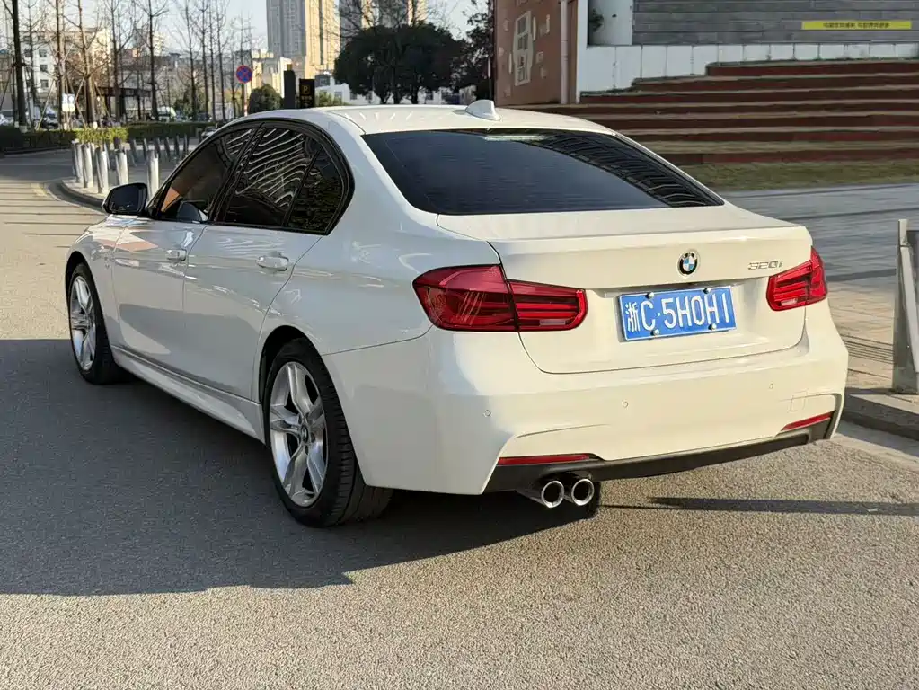 BMW 3 Series 2018 — фото 3