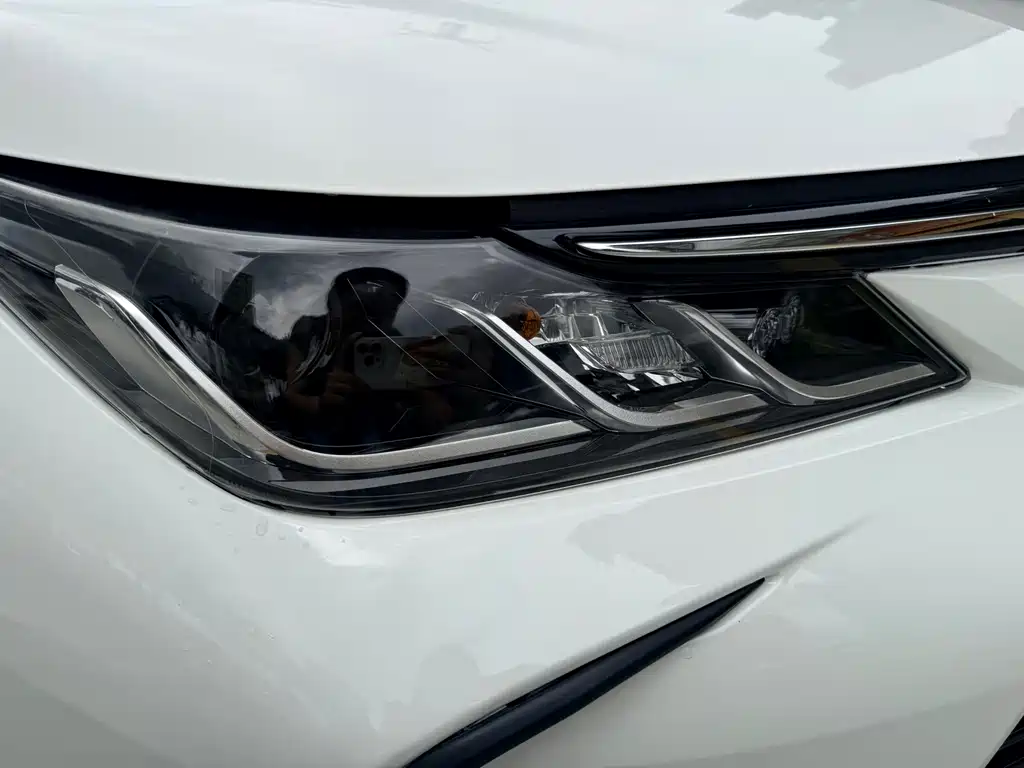 Toyota Corolla 2021 — фото 17