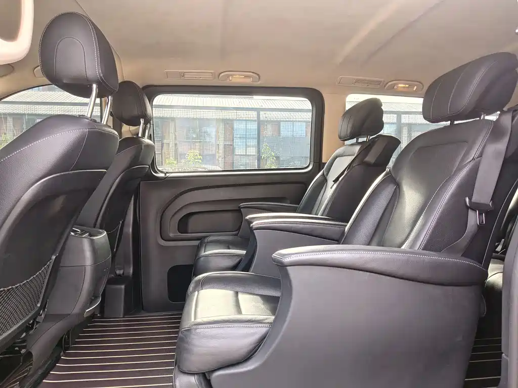 Mercedes-Benz Vito 2018 — фото 15