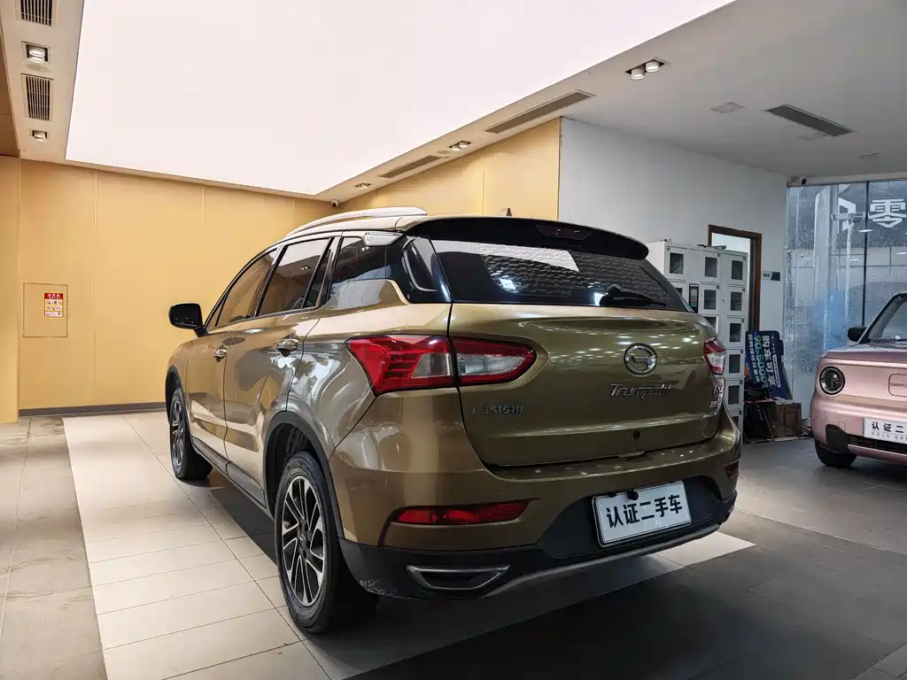 GAC Motor Trumpchi GS4 2015 — фото 24