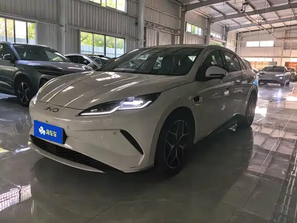 BYD Seal 06 2025