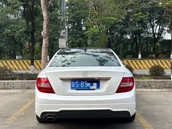 Mercedes-Benz C-Class 2013
