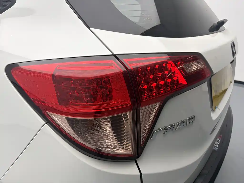 Honda Vezel 2017 — фото 11