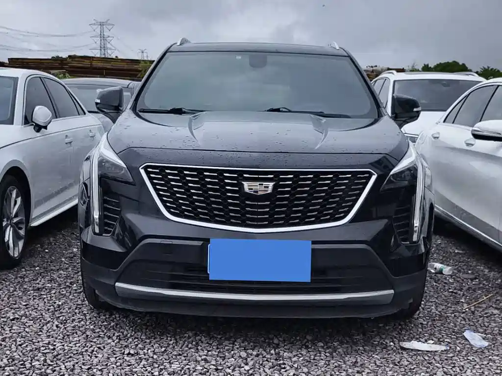 Cadillac XT4 2019 — фото 2
