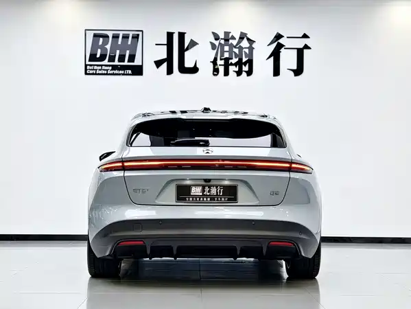 NIO ET5T 2024
