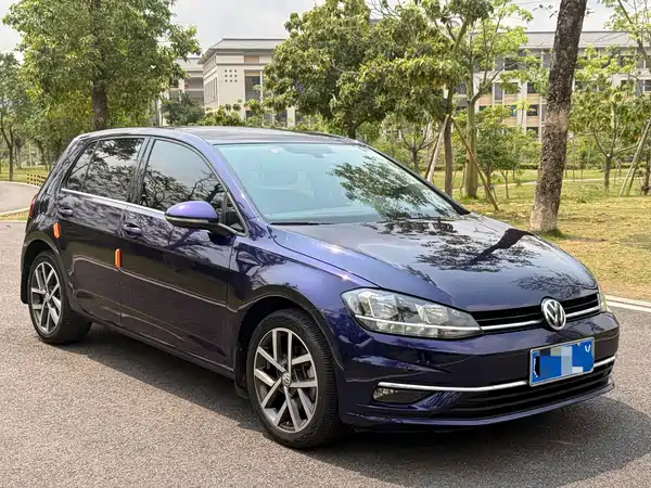 Volkswagen Golf 2020