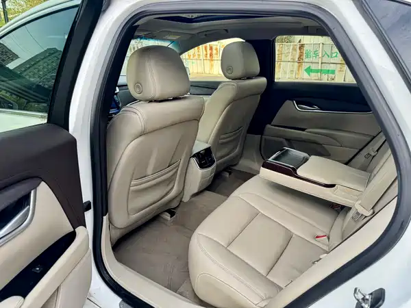 Cadillac XTS 2015