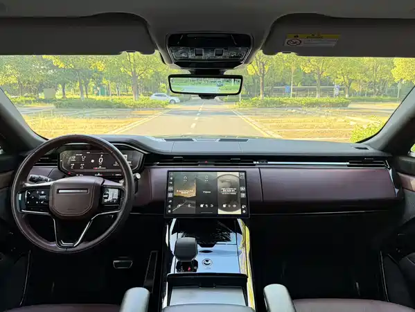 Land Rover Range Rover Sport 2024