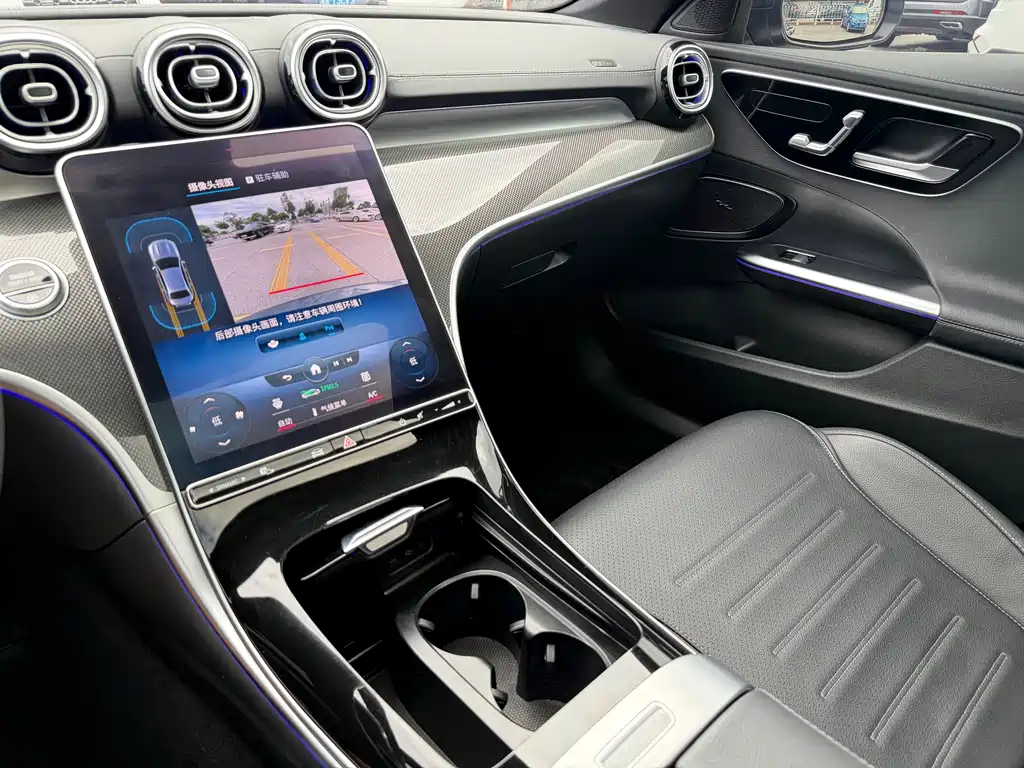 Mercedes-Benz C-Class 2022 — фото 8