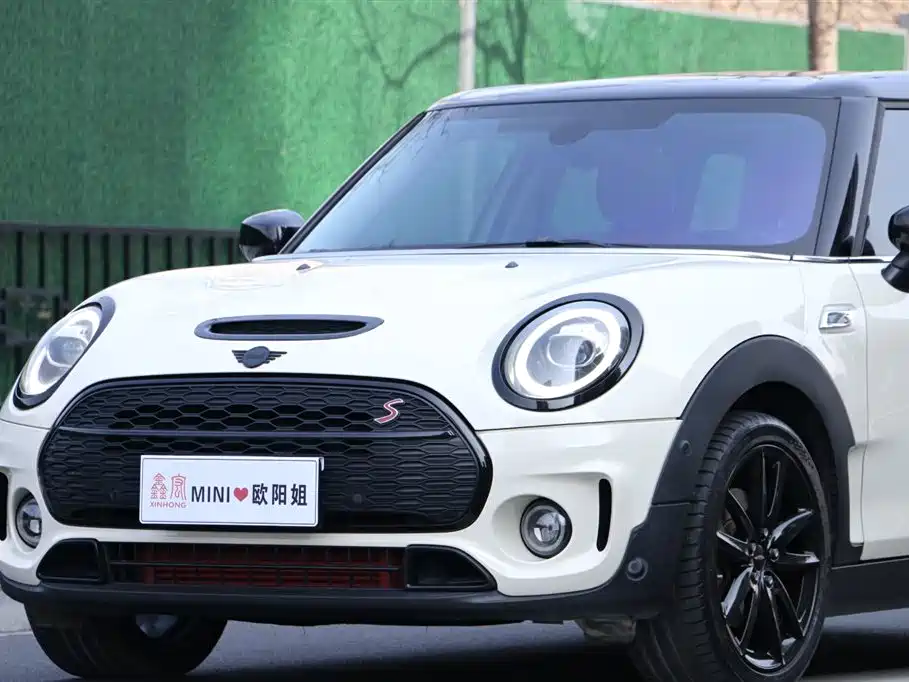 MINI Clubman 2020 — фото 18