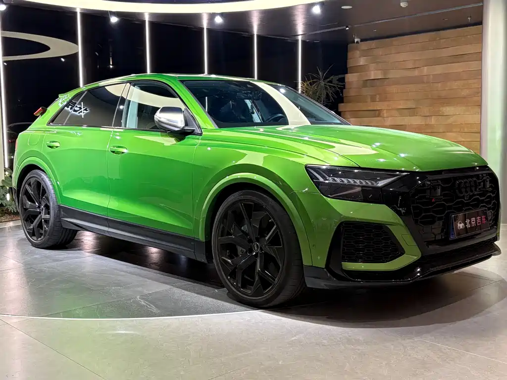 Audi RS Q8 2022 — фото 3