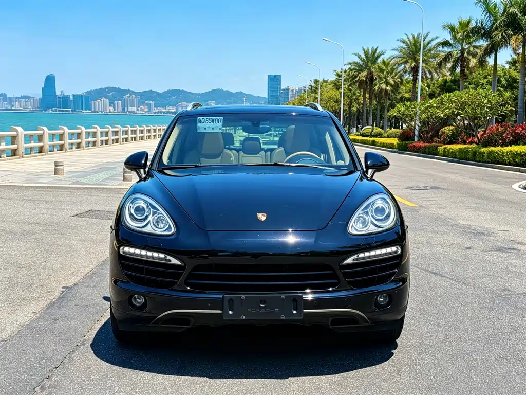 Porsche Cayenne 2013 — фото 2