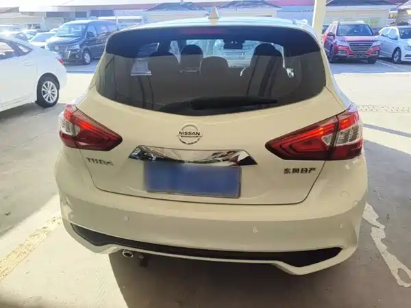Nissan Tiida 2023