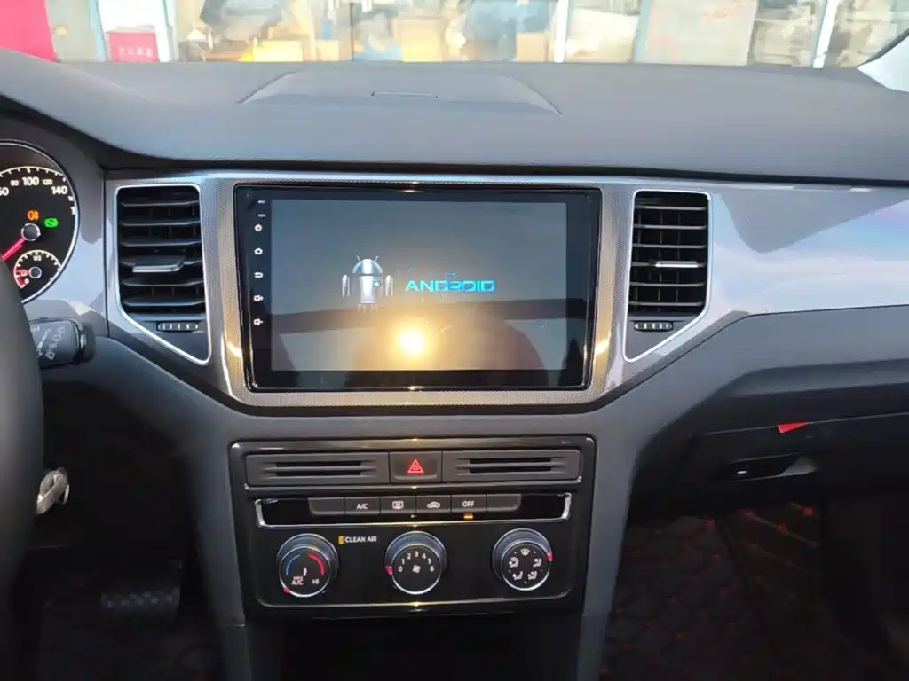 Volkswagen Golf Jialu 2018 — фото 13