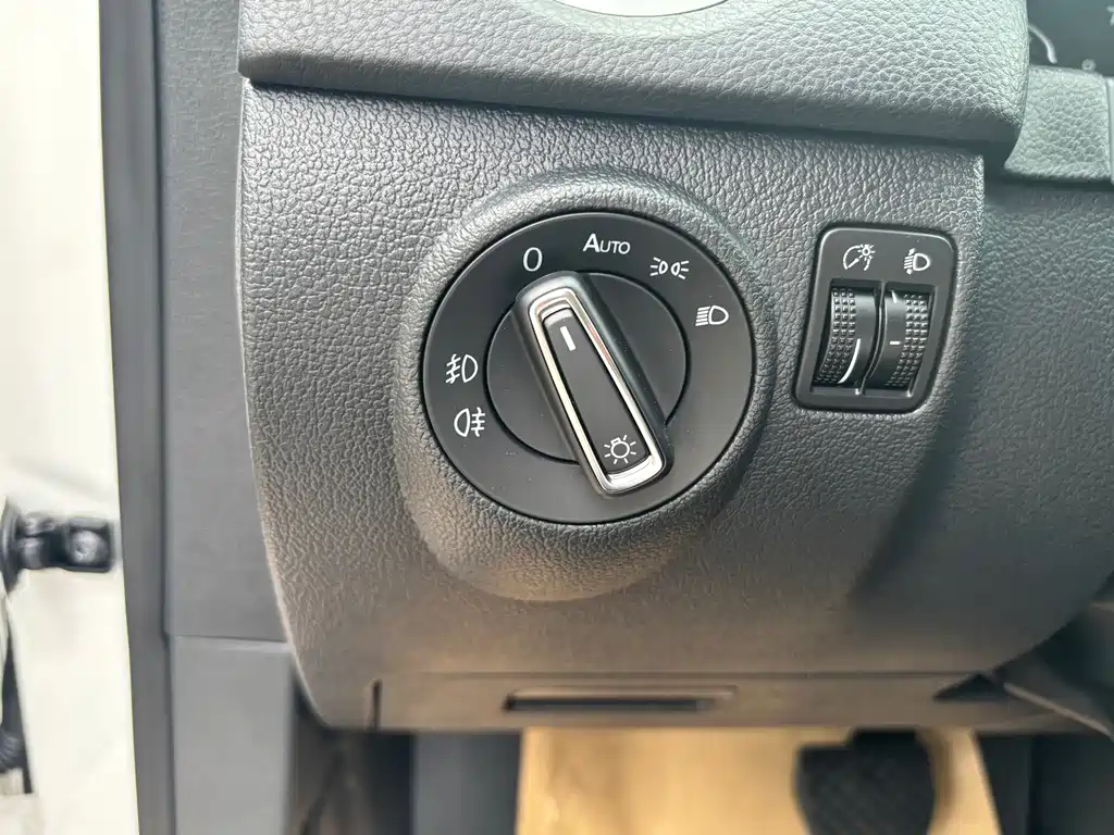 Volkswagen Tiguan 2018 — фото 10