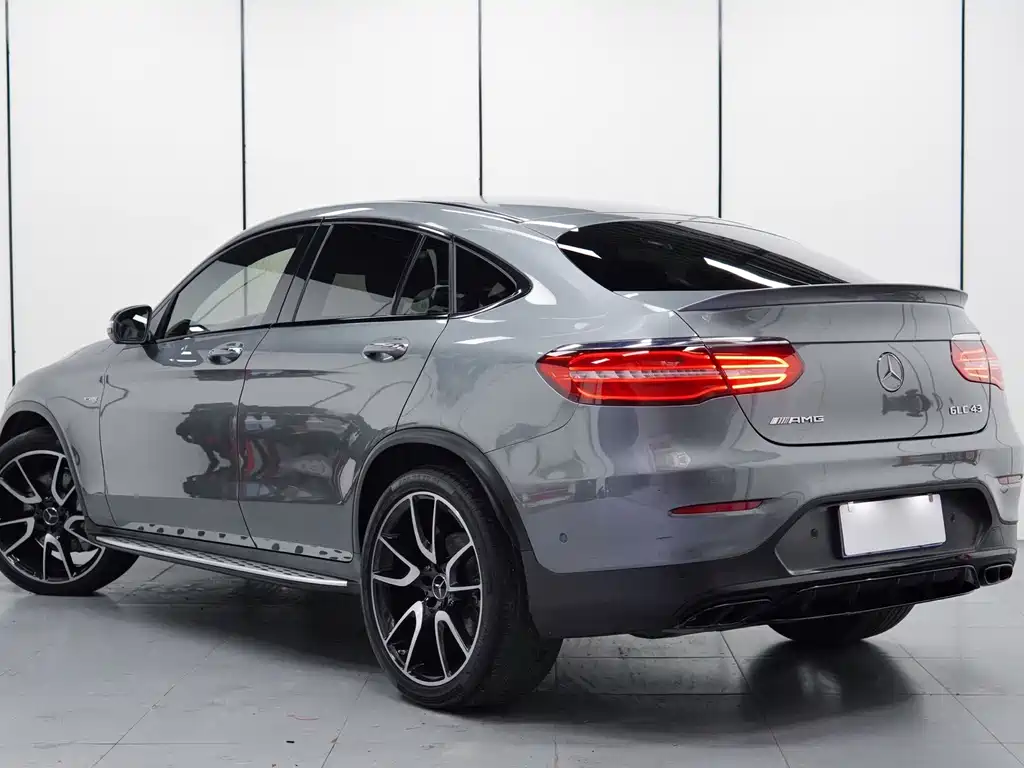 Mercedes-Benz GLC Coupe AMG 2018 — фото 3