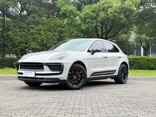 Porsche Macan 2023