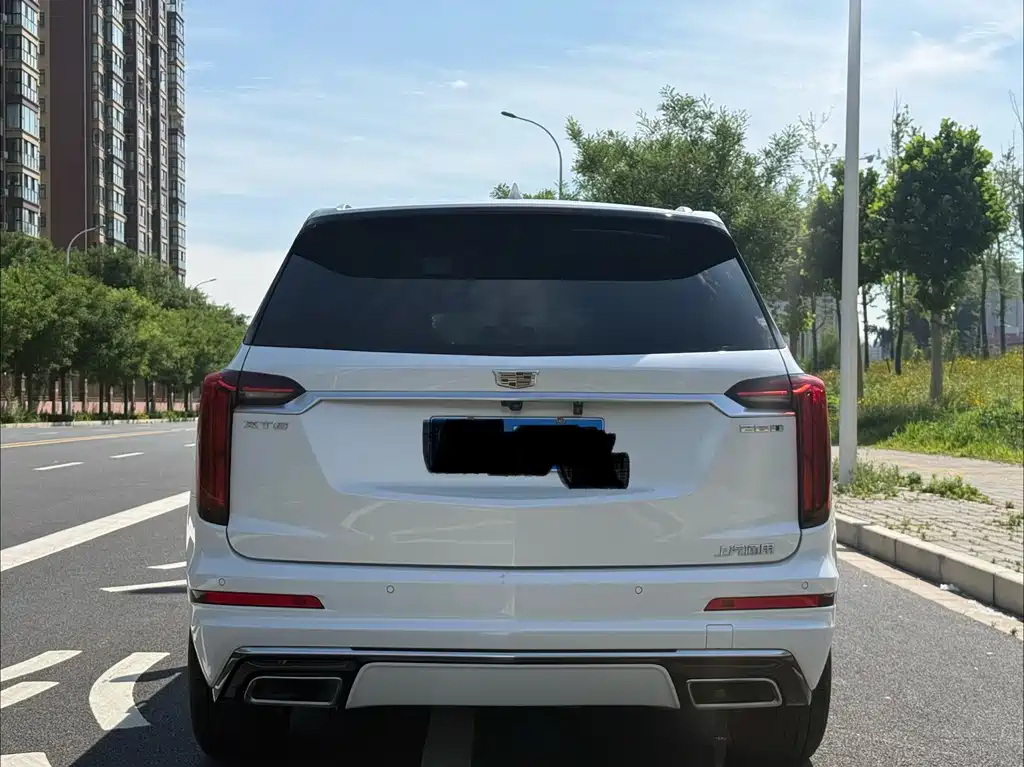 Cadillac XT6 2020 — фото 21