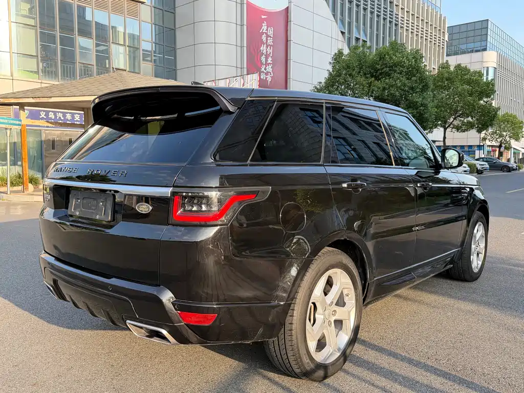 Land Rover Range Rover Sport New Energy 2019 — фото 15