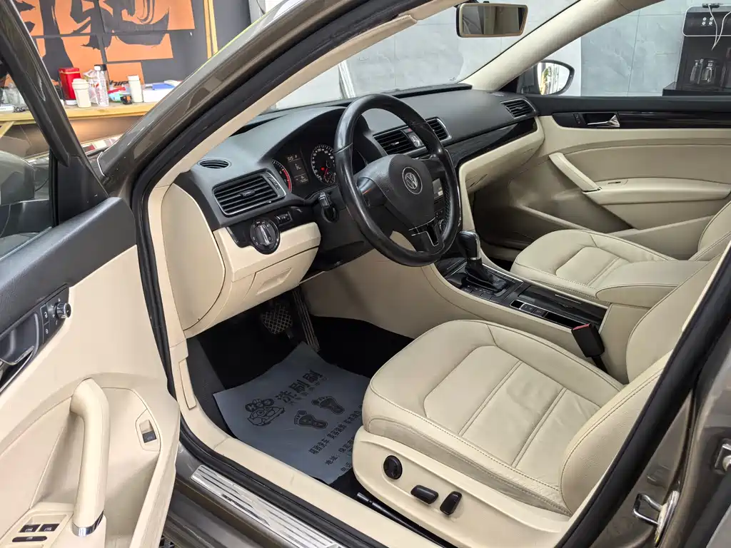 Volkswagen Passat 2015