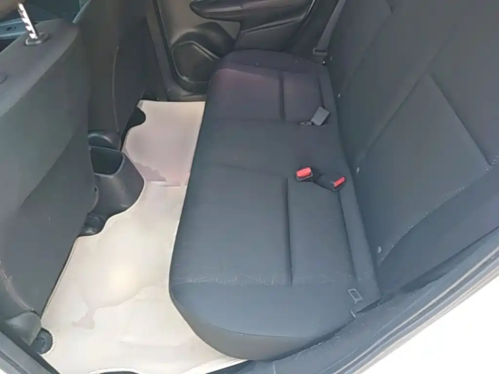 Honda Fit 2016 — фото 17