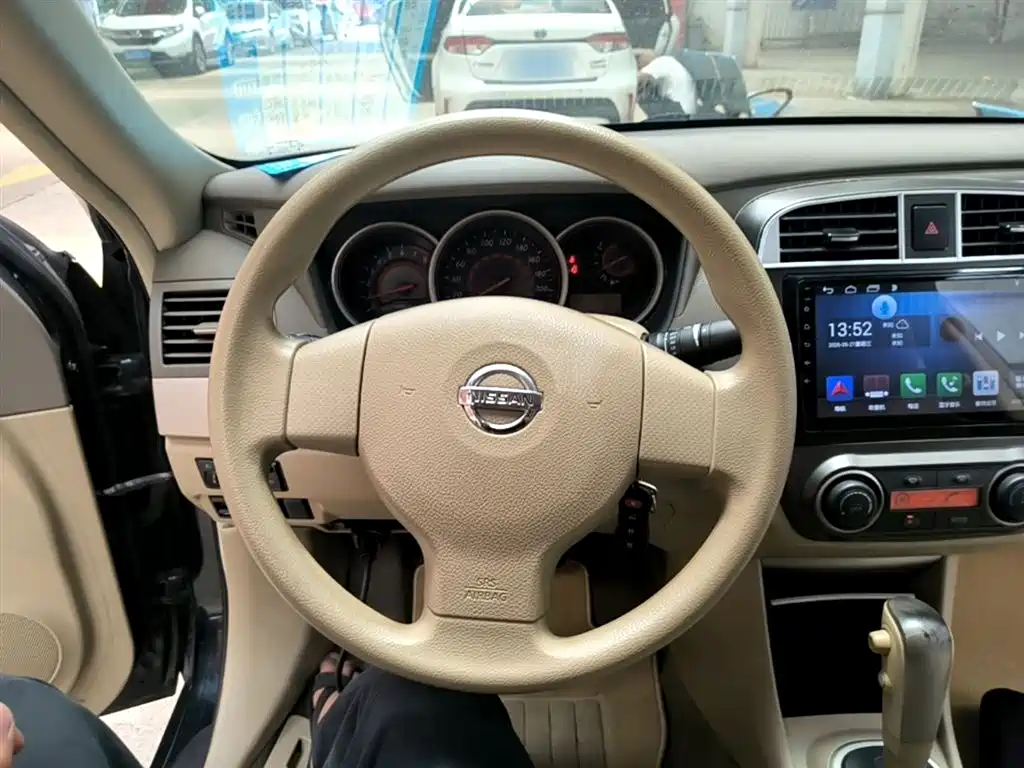 Nissan Sylphy 2014 — фото 11