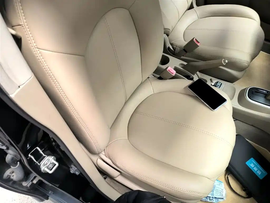 Nissan Sylphy 2014 — фото 25
