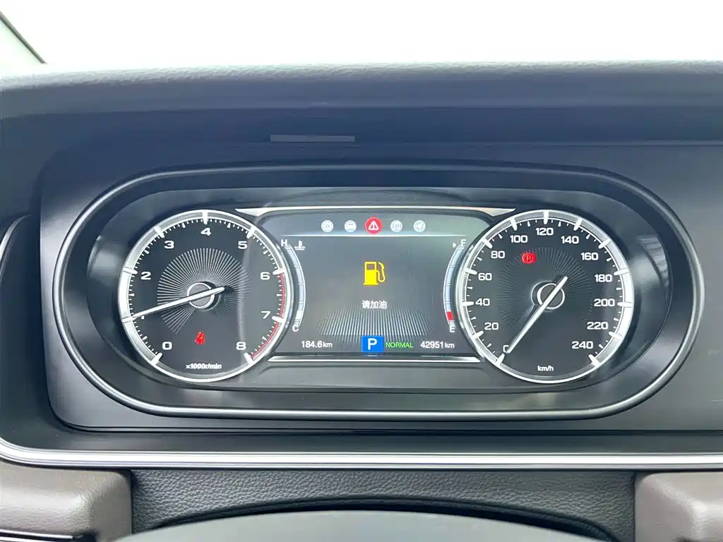 GAC Motor Trumpchi M6 2020 — фото 10