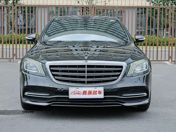 Mercedes-Benz S-Class 2020