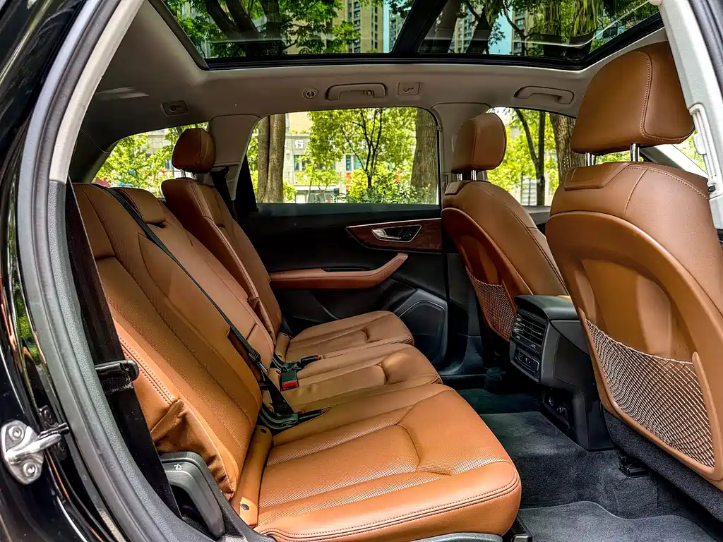 Audi Q7 2025 — фото 14