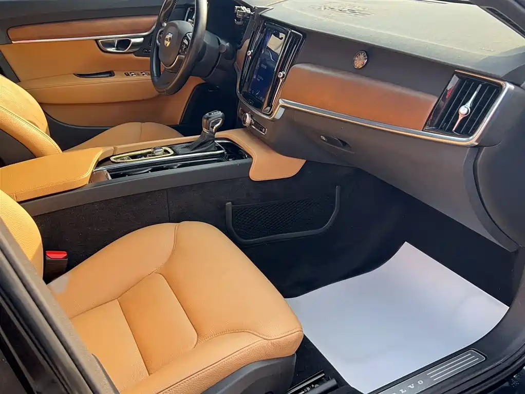 Volvo S90 2020 — фото 20