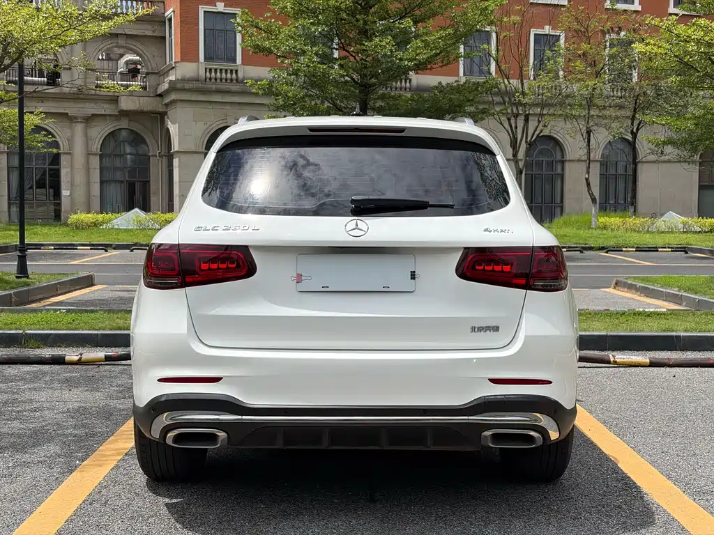 Mercedes-Benz GLC 2021
