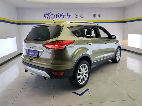 Ford Kuga 2014