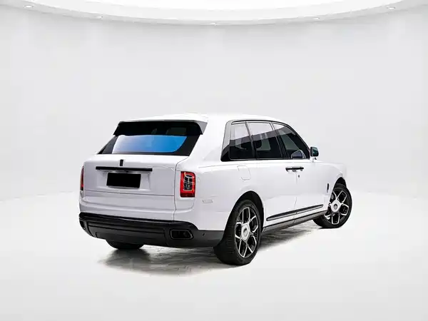 Rolls-Royce Cullinan 2021