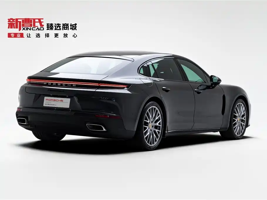 Porsche Panamera 2025