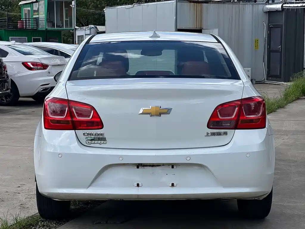 Chevrolet Cruze 2015 — фото 9