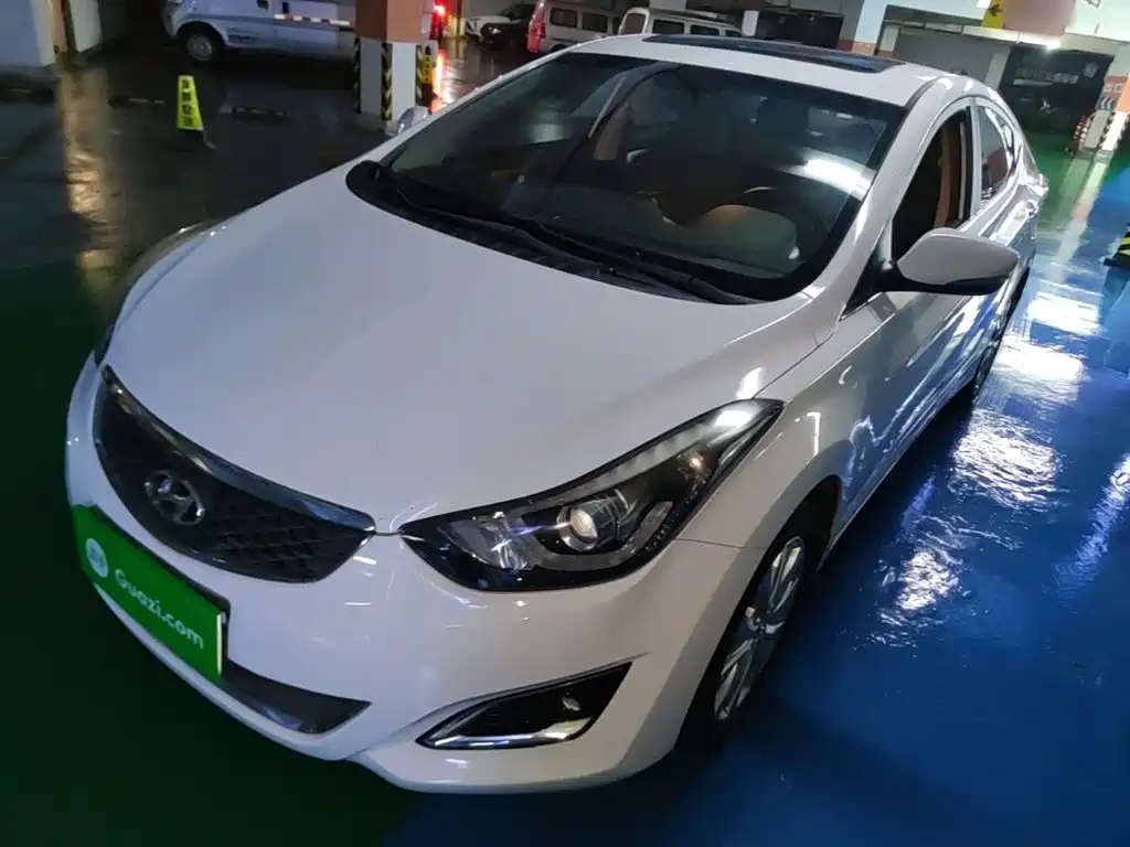 Hyundai Elantra 2018