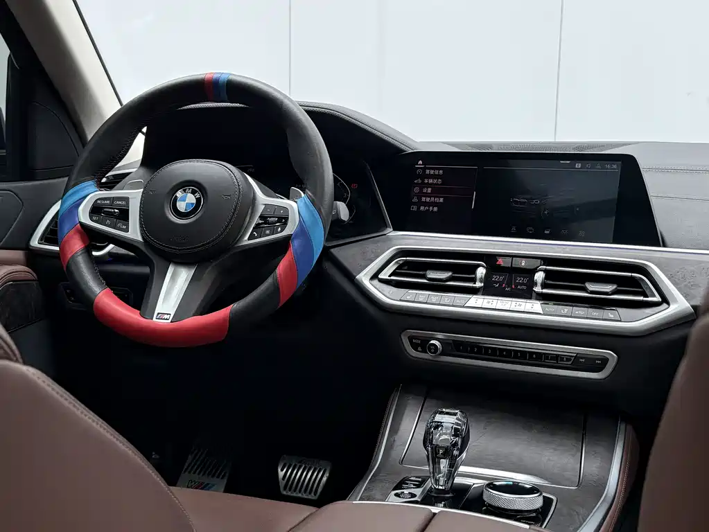 BMW X5 2021