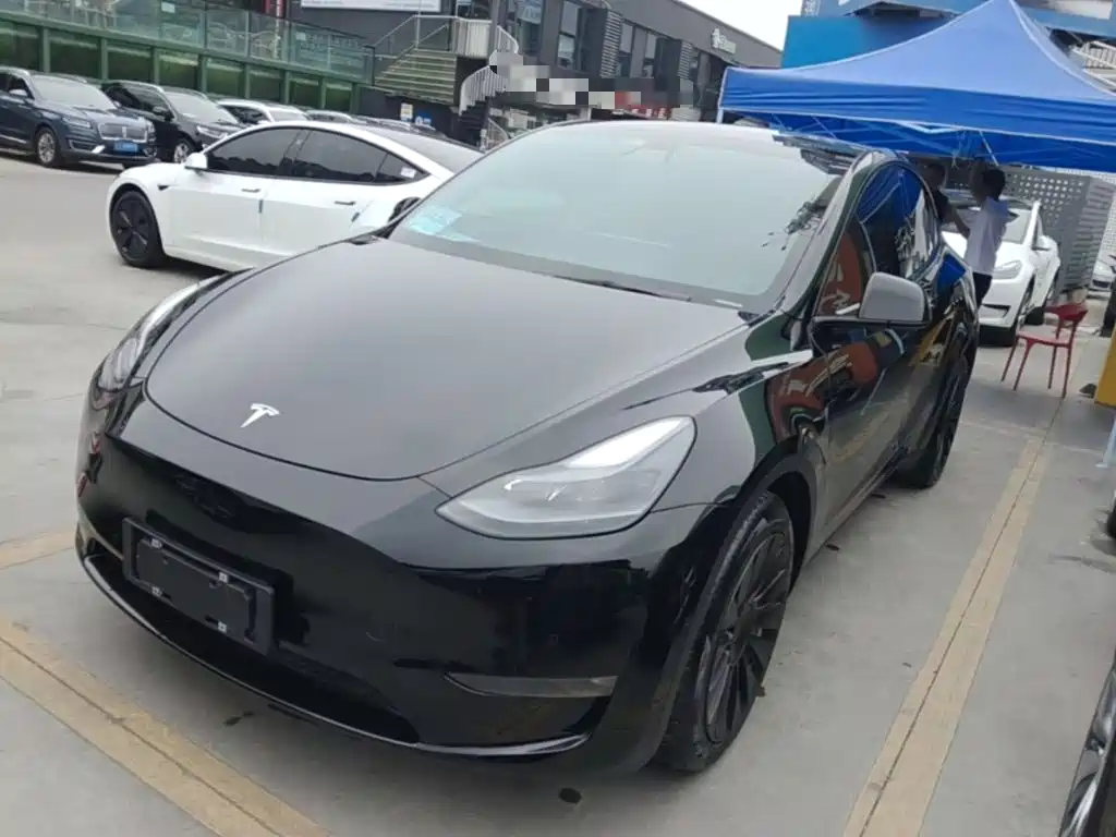 Tesla Model Y 2021