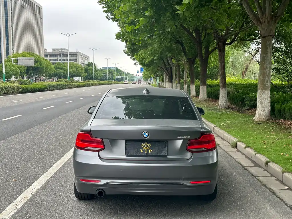 BMW 2 Series 2018 — фото 11