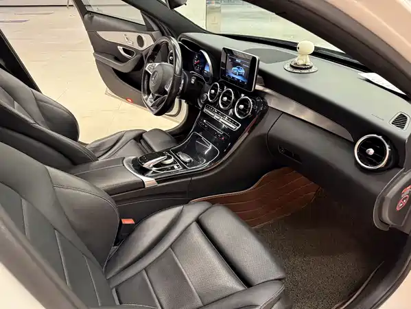 Mercedes-Benz C-Class 2015
