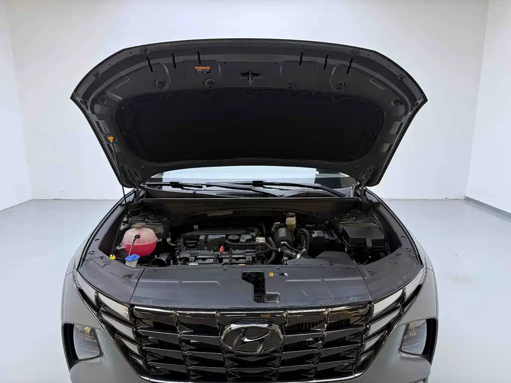 Hyundai Tucson 2023 — фото 16