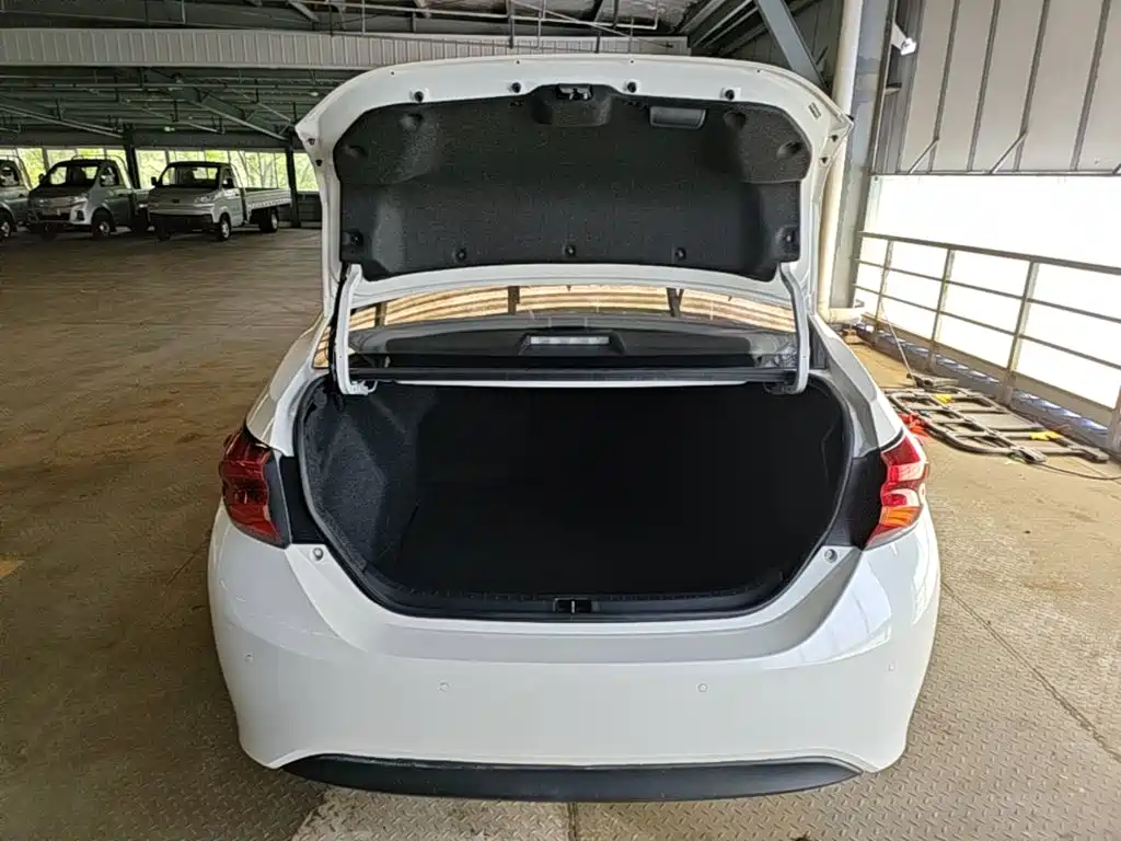 Toyota Levin 2017 — фото 19