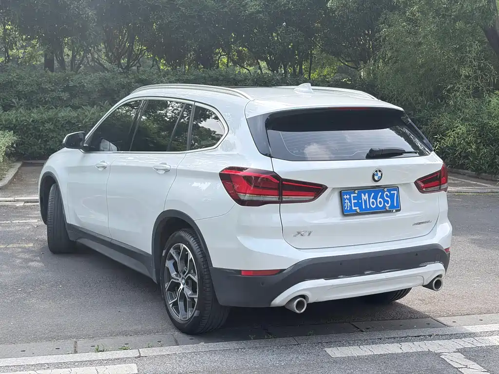 BMW X1 2022 — фото 18