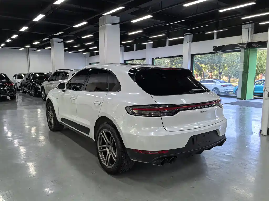 Porsche Macan 2019 — фото 7